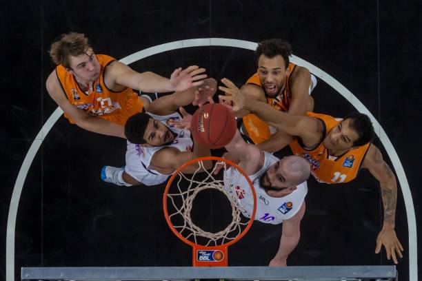 一场比赛中 一场比赛中