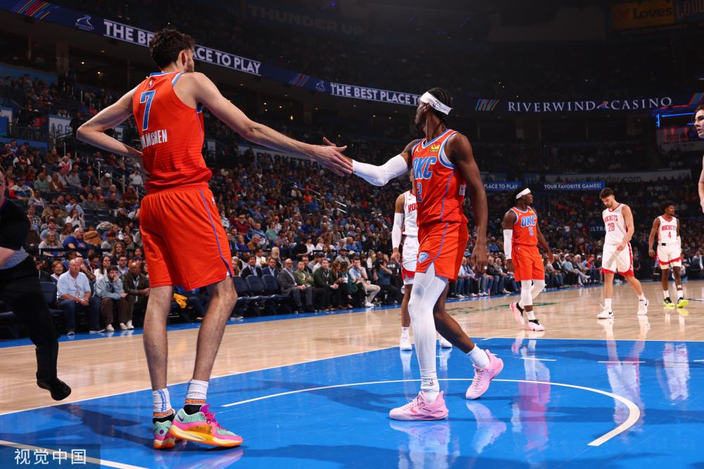 中国团队向 中国团队向