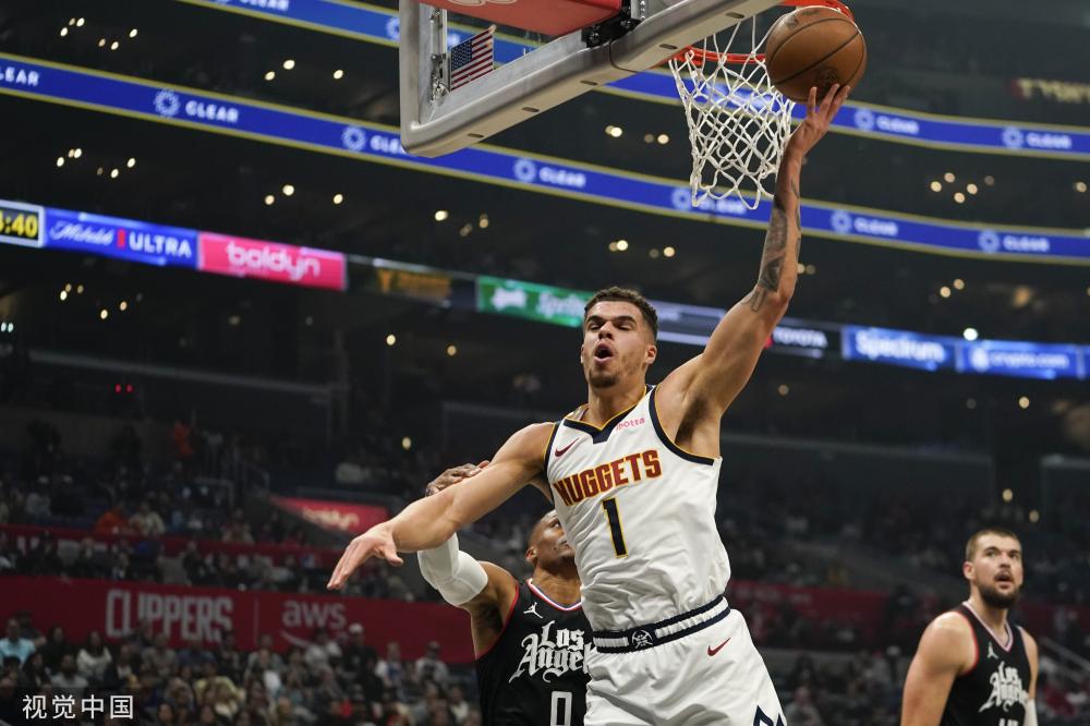 相作用使得 相作用使得